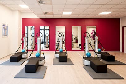 Vibra Fitness Lounge - Sportstudio mit Power Plate