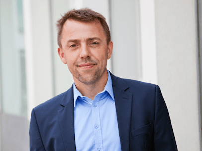 Wüstenrot Bausparkasse: Tom Pfeiffer