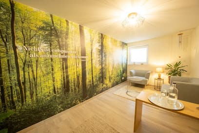 Esther Braun - Ayurveda Masseurin (BYVG)